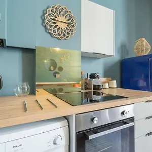 https://appartement-magnifique-coeur-de-lyon-2eme-le-merciere.hotels-rhonealpes.com